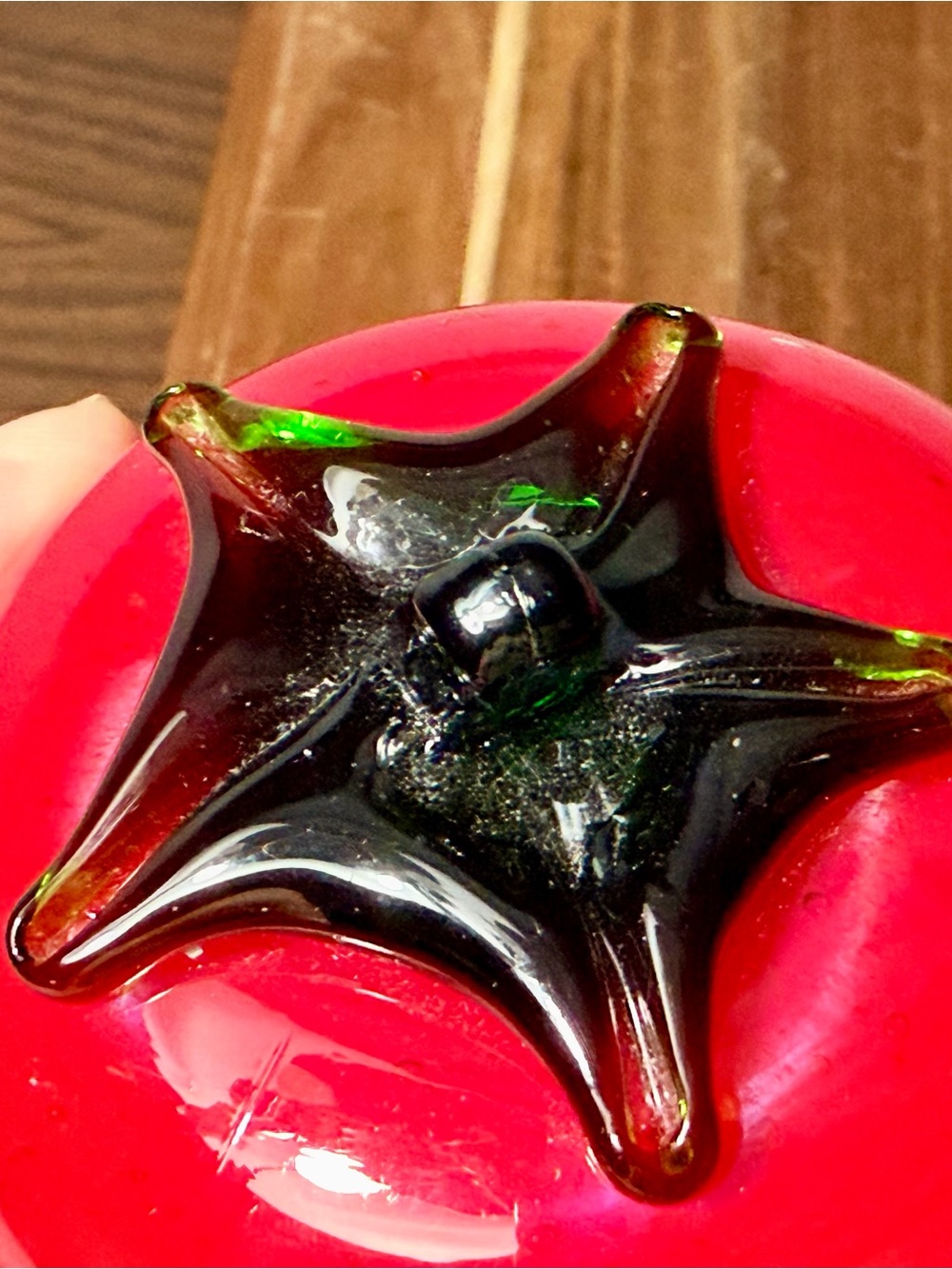 Mid Century Murano Style Glass Tomato Decorative with Green Stem Paperweight - Picture 9 of 11
